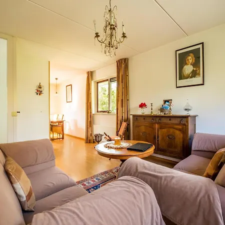 Comfy In With French Balcony, Cleaning Included Сasa de vacaciones Hoorn (North Holland)