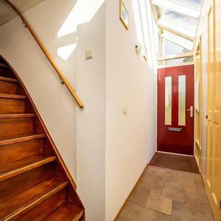 Сasa de vacaciones Comfy In With French Balcony, Cleaning Included *